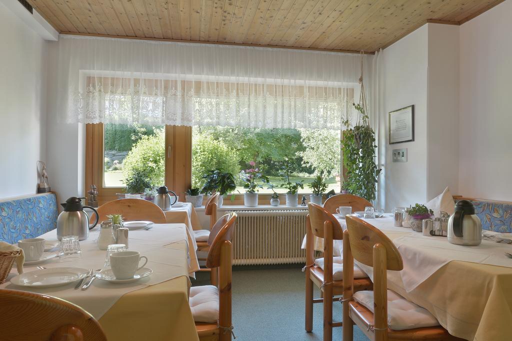 Gaestehaus Ahornblick Майрхофен Экстерьер фото
