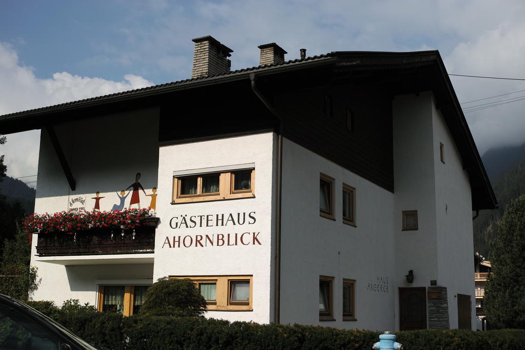Gaestehaus Ahornblick Майрхофен Экстерьер фото